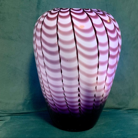 Murano Wave Pattern Hand Blown Vase - Purple - Picture 2 of 16